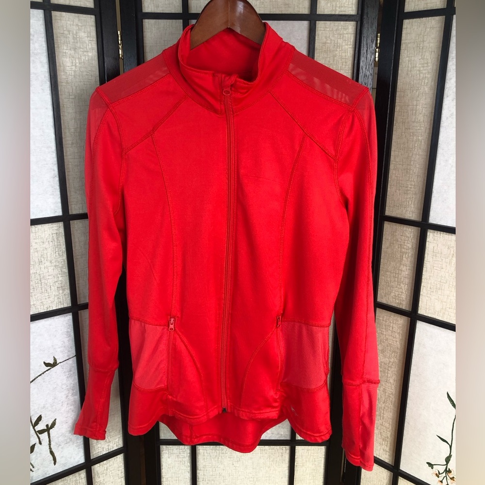 4 for 25$ Coral Zip Up Sport Mesh Jacket. Size Large.